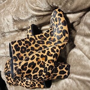 Genuine Calf Hair INC International Concepts Boots NEW Leopard Sz 7.5 Re…